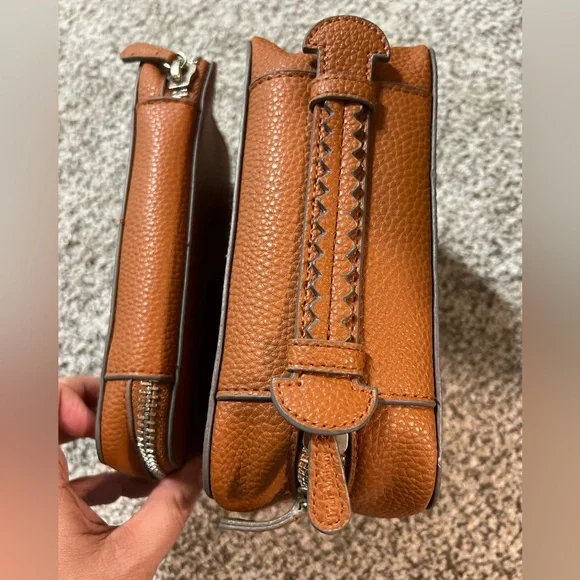 Trish McEvoy makeup planner and brush case Excellent condition - Picture 2 of 4